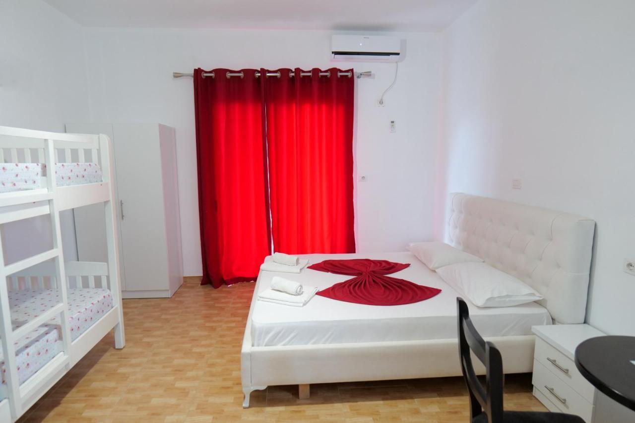 Vila Relax Ksamil Exteriör bild