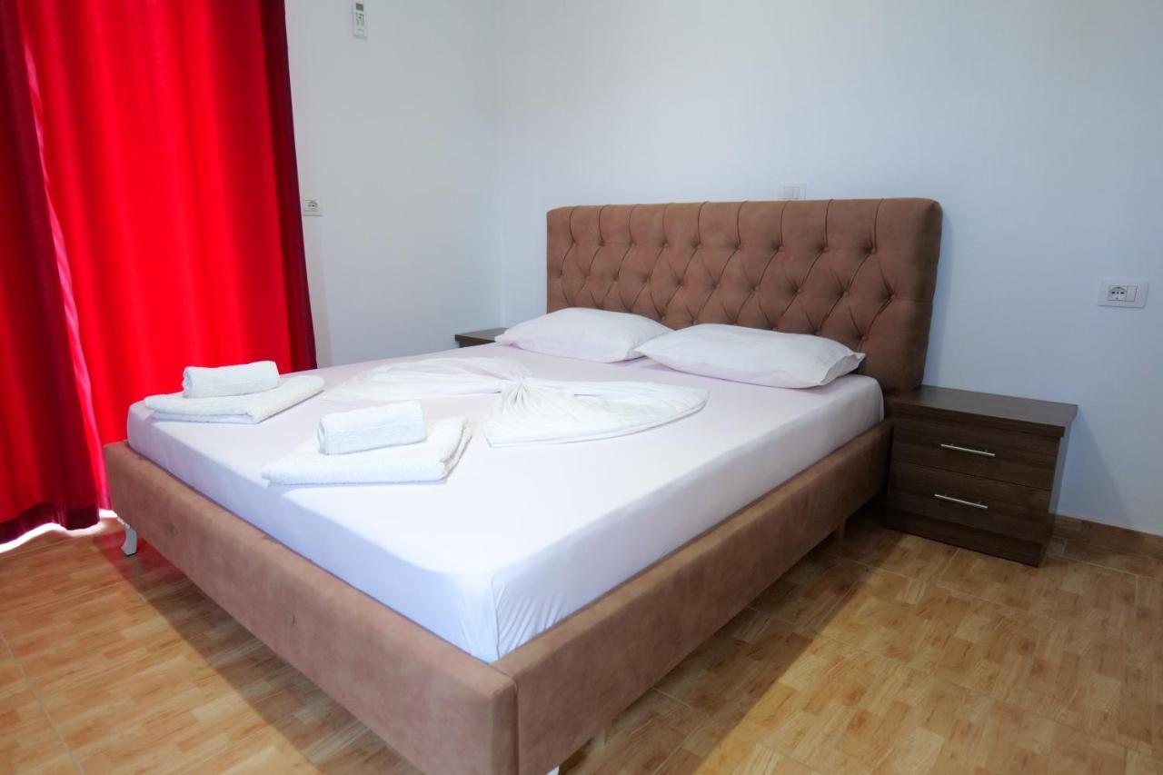 Vila Relax Ksamil Exteriör bild