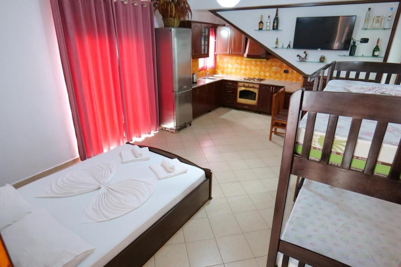Vila Relax Ksamil Exteriör bild