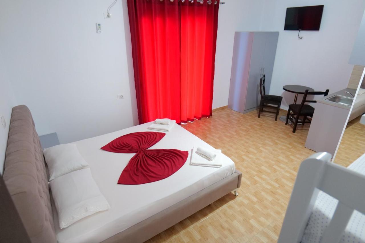 Vila Relax Ksamil Exteriör bild
